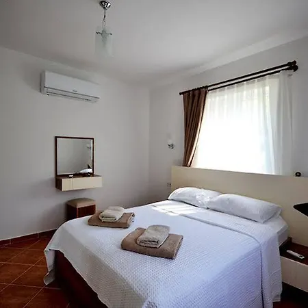 Hotel Tophill 4*